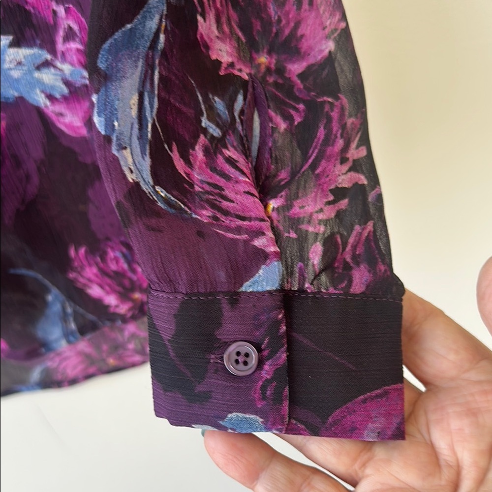 Kut from the Kloth Sz XS Floral Button-Up Blouse - Picture 3 of 9